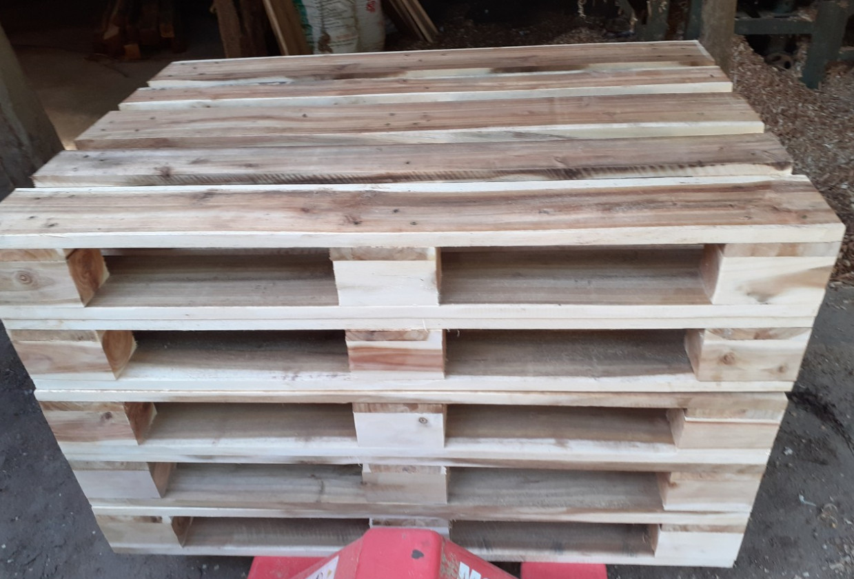 Pallet gỗ KT 1000x1200x130mm